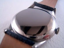Load image into Gallery viewer, Rare Omega 'Cosmic' Triple Calendar Moonphase, Manual, 35mm