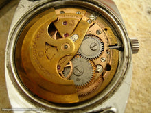 Load image into Gallery viewer, Omega Chronometer Constellation Pie Pan Dial with Stainless Bracelet, Automatic, Large 35mm