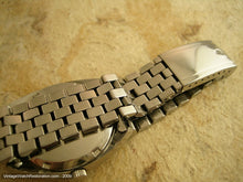 Load image into Gallery viewer, Omega Chronometer Constellation Pie Pan Dial with Stainless Bracelet, Automatic, Large 35mm