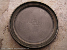 Load image into Gallery viewer, Attractive Omega Cal 420 with Cross Hair Dial Design, Manual, 34mm