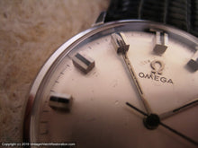 Load image into Gallery viewer, Omega with Raised Marker Dial and Date Window, Manual, 34mm