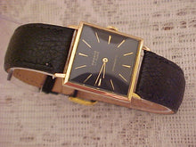 Load image into Gallery viewer, Pronto Solid 18k Squared Case,, Manual, 25mm