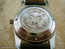 Load image into Gallery viewer, 30 Jewel Rado in all its Elegant Simplicity, Automatic, Large 35mm