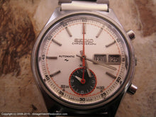 Load image into Gallery viewer, Attractive Day/Date Seiko Chronograph Model 7016, Automatic, V.Large 37.5mm