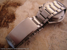 Load image into Gallery viewer, Attractive Day/Date Seiko Chronograph Model 7016, Automatic, V.Large 37.5mm