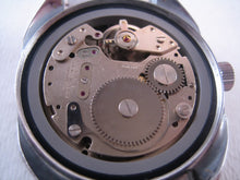 Load image into Gallery viewer, Sicura Retro Style Jump Hour, Manual, 37x42mm