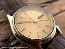 Load image into Gallery viewer, Seiko '5' Golden Dial Day-Date (English and Arabic), Automatic, 35.5mm