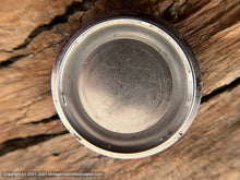 Load image into Gallery viewer, Seiko '5' Two Tone Silver Dial with Tuxedo Striped Design Inside, Day-Date , Automatic, 36.5mm