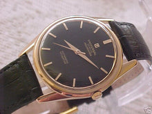 Load image into Gallery viewer, Universal Geneve Polerouter Microtor 18K Gold, Automatic, Large 34mm