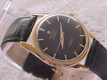 Load image into Gallery viewer, Universal Geneve Polerouter Microtor 18K Gold, Automatic, Large 34mm