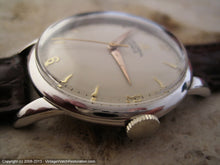 Load image into Gallery viewer, Large and Classic Universal with Light Butter Dial , Manual, Very Large 35mm
