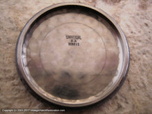 Load image into Gallery viewer, Universal Geneve with Oyster-Silver Dial in Incabloc Case, Manual, 3mm