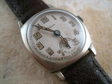 Load image into Gallery viewer, Elegant and Stylish Original Van Buren Nickel Tonneau 1920 Gem, Manual, 31x37mm