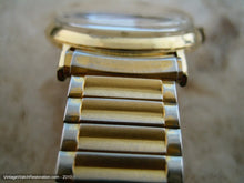 Load image into Gallery viewer, Gold Textured Dial Sixties Era Waltham 21, Automatic, 33.5mm