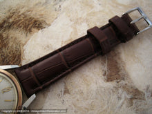 Load image into Gallery viewer, Wyler Incaflex Two-Toned Bezel with Superb Lumed Hands, Manual, 33mm