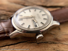 Load image into Gallery viewer, Waltham Selfwinding Silver/Gold Two Tone Dial, Day/Date , Automatic, 33mm
