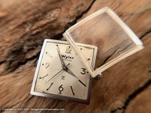 Load image into Gallery viewer, Wyler Incaflex Square Case with Rounded Edges, Cal 937, Manual, 28x28mm