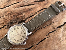 Load image into Gallery viewer, Wyler Incaflex Military Style Original Dial, Manual, 29mm