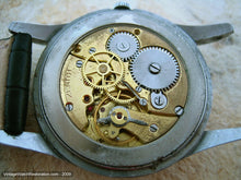 Load image into Gallery viewer, Zenith Stainless with Flared Deco Lugs, Manual, 34mm