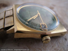 Load image into Gallery viewer, Zodiac 'Corsair' Green Marbled Roman Dial with Date, Automatic, 31x38mm