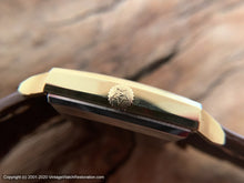Load image into Gallery viewer, Zenith Square 'JFK' with Date at 4:30, Automatic, 30x30mm