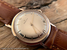 Load image into Gallery viewer, Zenith Two Tone Gold-Silver Pie Pan Dial with Date a 4:30 Position, Manual, 33mm