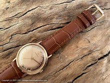 Load image into Gallery viewer, Zenith Two Tone Gold-Silver Pie Pan Dial with Date a 4:30 Position, Manual, 33mm