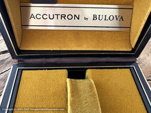 Load image into Gallery viewer, Accutron 1971 NOS Brushed Oval Case with Original Box, Electric, 38x40mm
