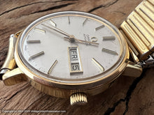 Load image into Gallery viewer, Omega Classic Silver Dial with Gold Hour Markers, Day-Date, Automatic, 35mm
