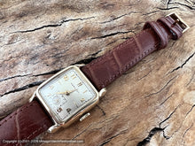 Load image into Gallery viewer, Hamilton 'Fulton' Perfect Champagne Dial, Manual, 26x37mm
