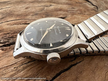 Load image into Gallery viewer, Bulova 23 Jewels Dark Gray Sunburst Dial, Automatic, 32mm
