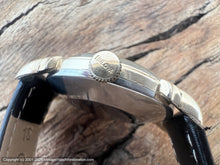 Load image into Gallery viewer, Bulova 1950 Duo Wind Deco Lugs Soft Patina, Automatic, 30.5mm
