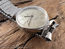 Load image into Gallery viewer, Hamilton Electric 'Titan III' in Rare White Gold Case, Cal 505 c.1964, Electric, 29x35mm
