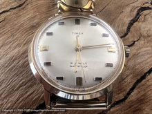 Load image into Gallery viewer, Timex '21' NOS with Perfect Flex-Let Bracelet, Manual, Large 34mm
