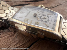 Load image into Gallery viewer, Bulova 1937 'American Clipper' Stepped Case with Lovely Bracelet, Manual, 26x36.5mm
