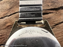 Load image into Gallery viewer, Bulova Textured Tonneau Case with Shield Desgn Dial, Manual, 31x39mm
