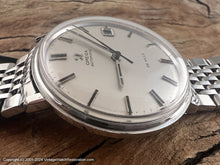 Load image into Gallery viewer, Omega &#39;De Ville&#39; Mint Pearl Dial with Date, Brick Style Bracelet, Automatic, 35mm
