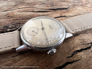 Universal c.1942 Military Style Light Creamy Yellow Dial with Silver Applied Markers, Manual, 31.5mm