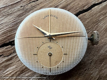 Load image into Gallery viewer, Lord Elgin 'Clubman' with Light Amber Waffle Dial, Manual, 30mm
