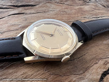 Load image into Gallery viewer, Eldor Geneve 'Spider Web' Dial in Gold in Octagonal Case, Manual, 34x40mm
