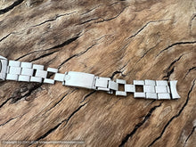 Load image into Gallery viewer, Rolex Precision Oyster 6220 with Original Rolex Bracelet, Manual, 30mm
