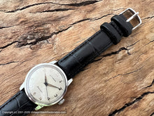 Load image into Gallery viewer, Wittnauer Sunburst Design on Dial, Cal 11ARG, Automatic, 33mm
