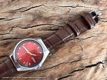 Load image into Gallery viewer, Seiko &#39;5&#39; Red Dial Day/Date, Automatic, 36.5mm
