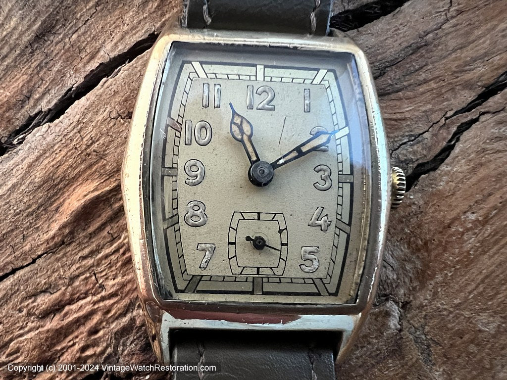 Swiss Clam 6-Sided Case and Golden Dial, Manual, 26x36mm – Vintage