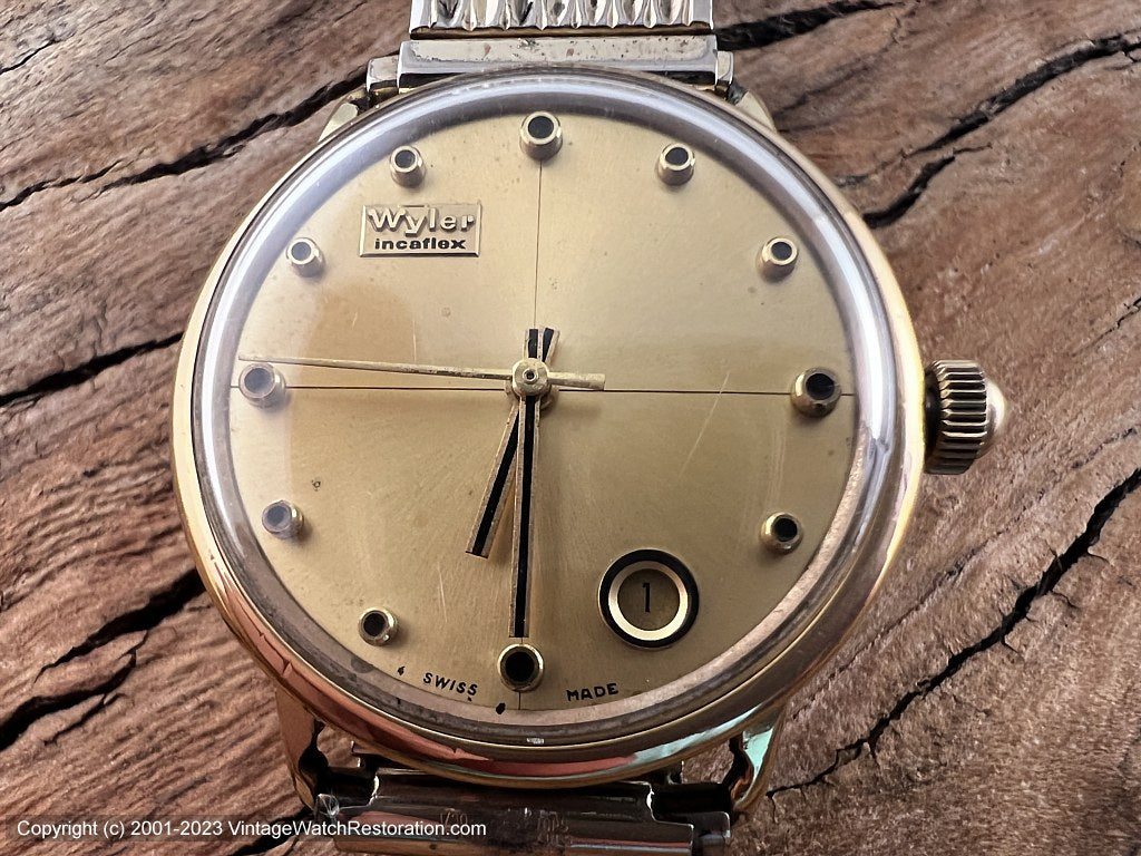 Wyler Incaflex Golden Dial with Round Date Window at 5 o'clock, Manual, 33.5mm