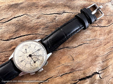 Load image into Gallery viewer, Universal &#39;Compur&#39; Chronograph c.1940s with Lovely Original Dial, Manual, 34.5mm
