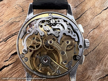 Load image into Gallery viewer, Universal &#39;Compur&#39; Chronograph c.1940s with Lovely Original Dial, Manual, 34.5mm
