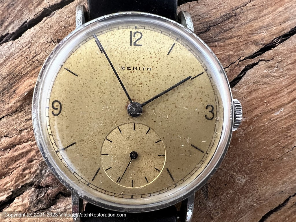 レトロ　古い時計　ネジ Zenith Yellow Patina Dial with Fine Black Numbers c1940s, Manual