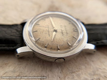 Load image into Gallery viewer, Bulova Mid-Fifties 23 Jewels in Beefy Case and Tropical Dial, Auto, Lrg 34mm

