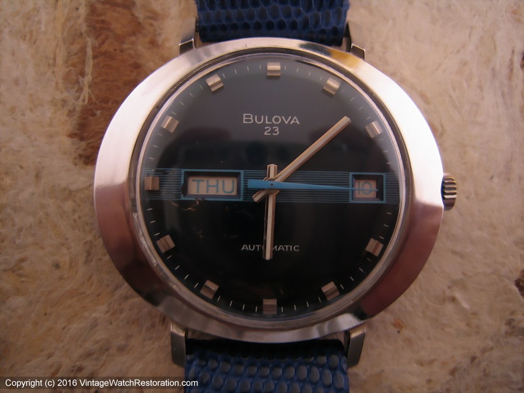 Bulova 23 Blue Dial in Oval Case with Date, Automatic, 39x33.5mm